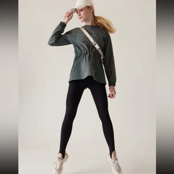 NWT Athleta Triumph Hybrid Crewneck Sweatshirt - Picture 11 of 13